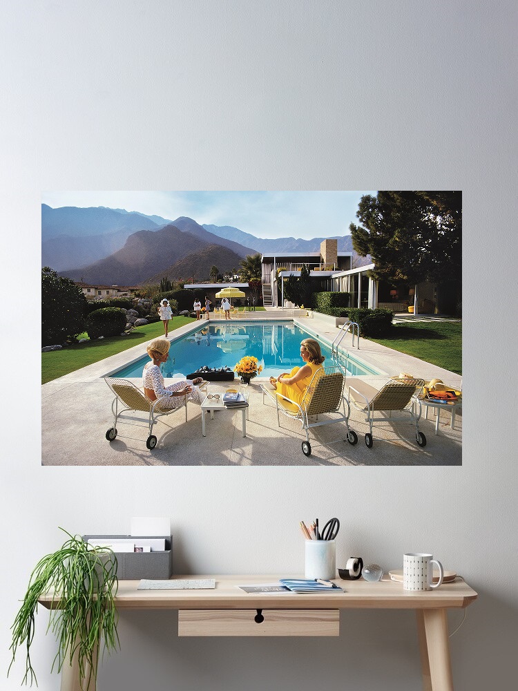 Retro Poolside Host Luxury Lif - مراجعة Luxury Lifestyle Pictures وسعره