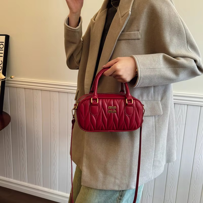 حقيبة كتف أنيقة وعصرية فاخرة م - مراجعة Luxury Lifestyle Handbags وسعره