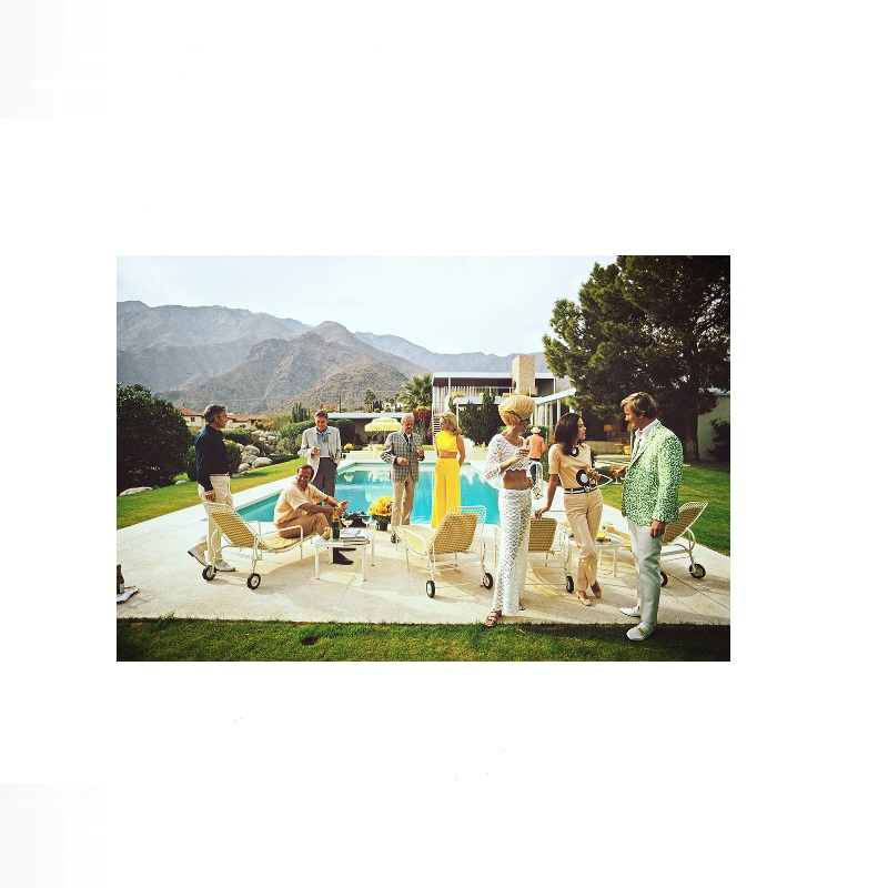 Retro Poolside Host Luxury Lif - مراجعة Luxury Lifestyle Pictures وسعره