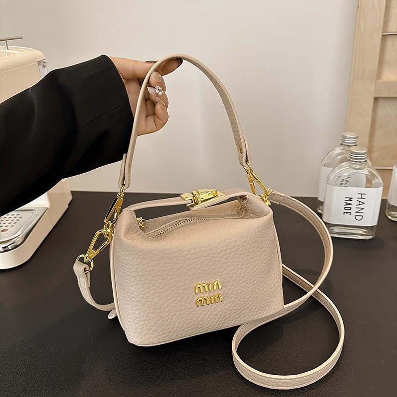حقيبة كتف نسائية فاخرة من الجل - مراجعة Luxury Lifestyle Handbags وسعره